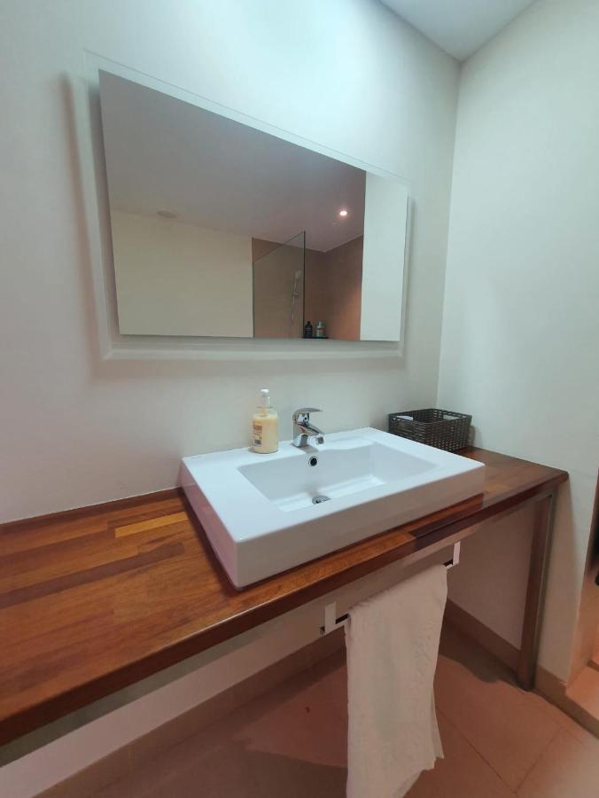 Chalet Con Piscina Privada Valencia Bagian luar foto